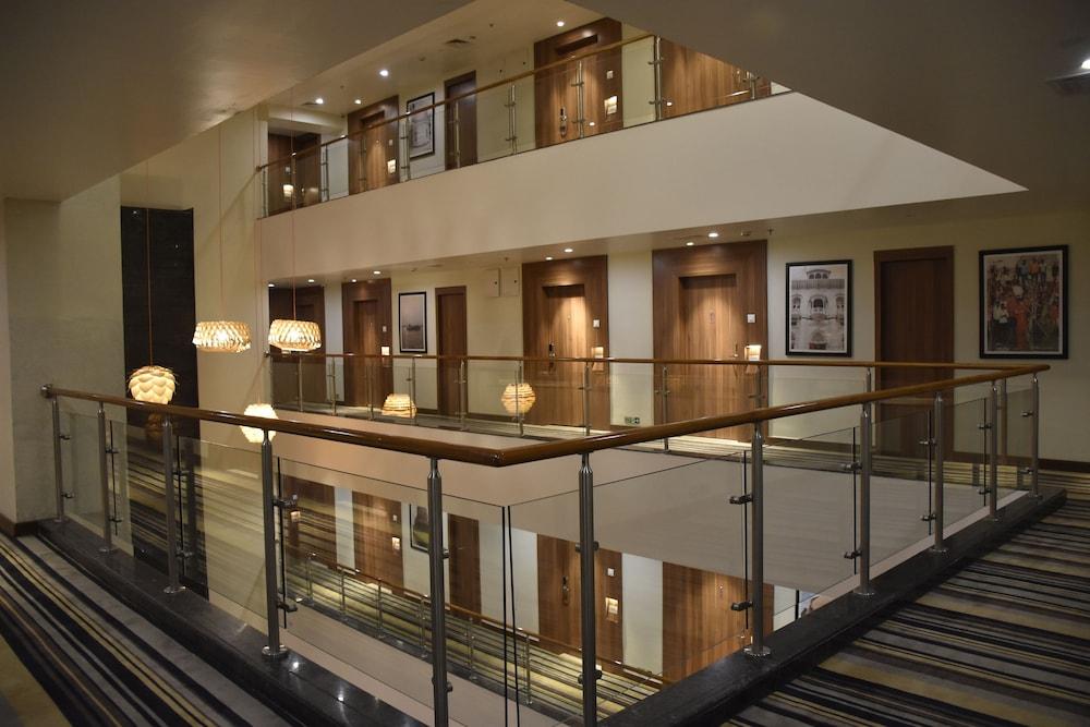 Lemon Tree Premier, Patna Hotel Patna  Eksteriør billede